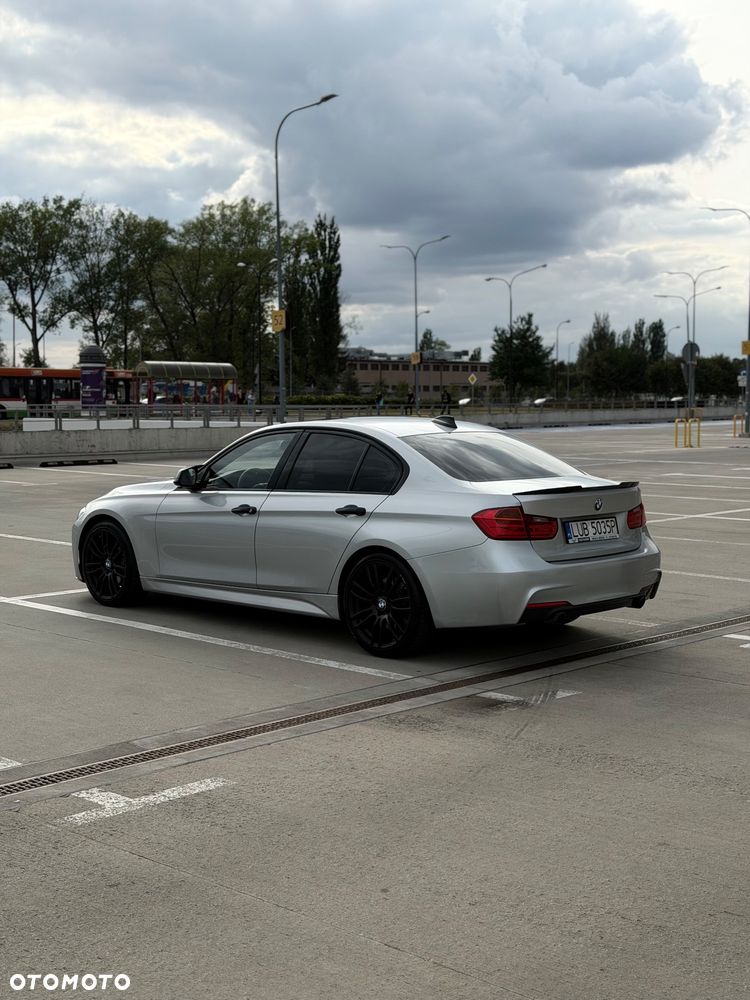 BMW Seria 3 335i - 4