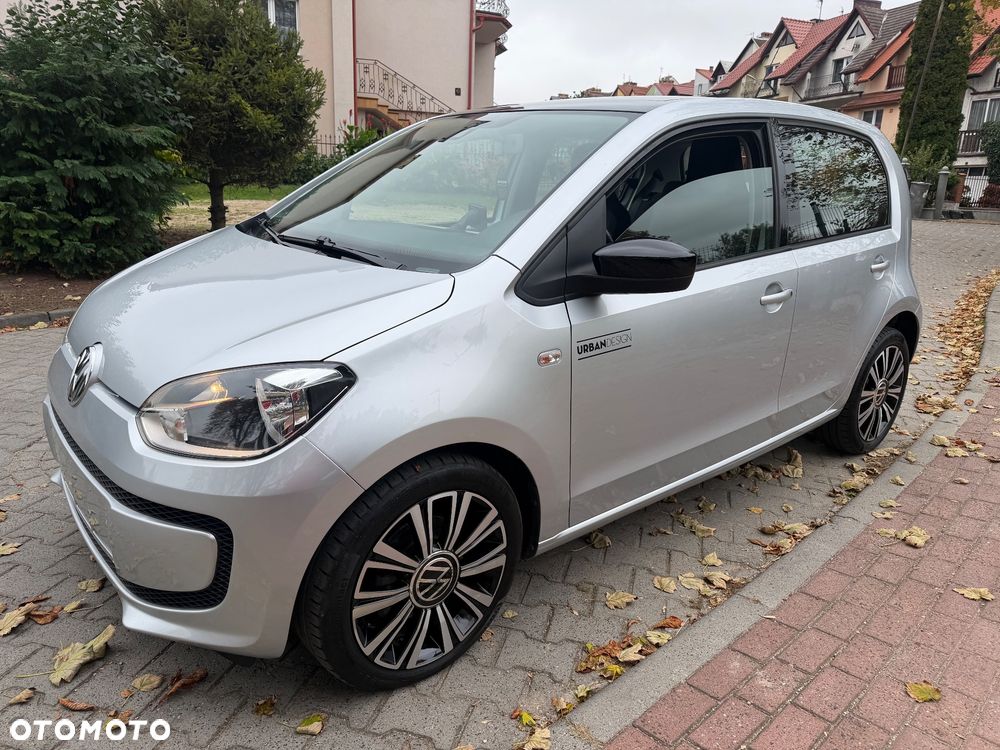 Volkswagen Up 2013 photo 2