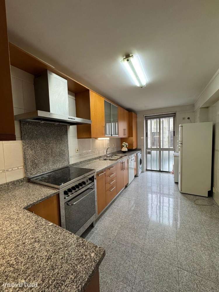 Quarto perto do centro de Braga - Grande imagem: 5/8