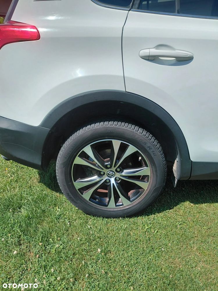 Toyota RAV4 2.0 D-4D 4x2 Start-Stop - 12
