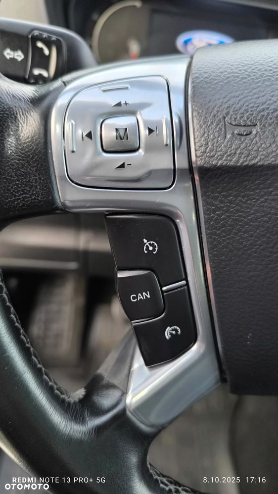 Ford S-Max 2.2 TDCi DPF Titanium X - 28
