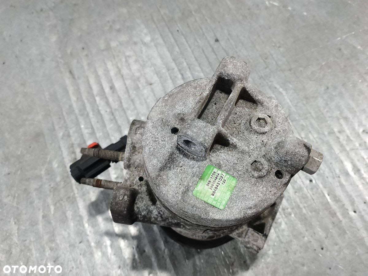 POMPA, SPRĘŻARKA KLIMATYZACJI JEEP WRANGLER 55111401AE 2.8 CRD - 3