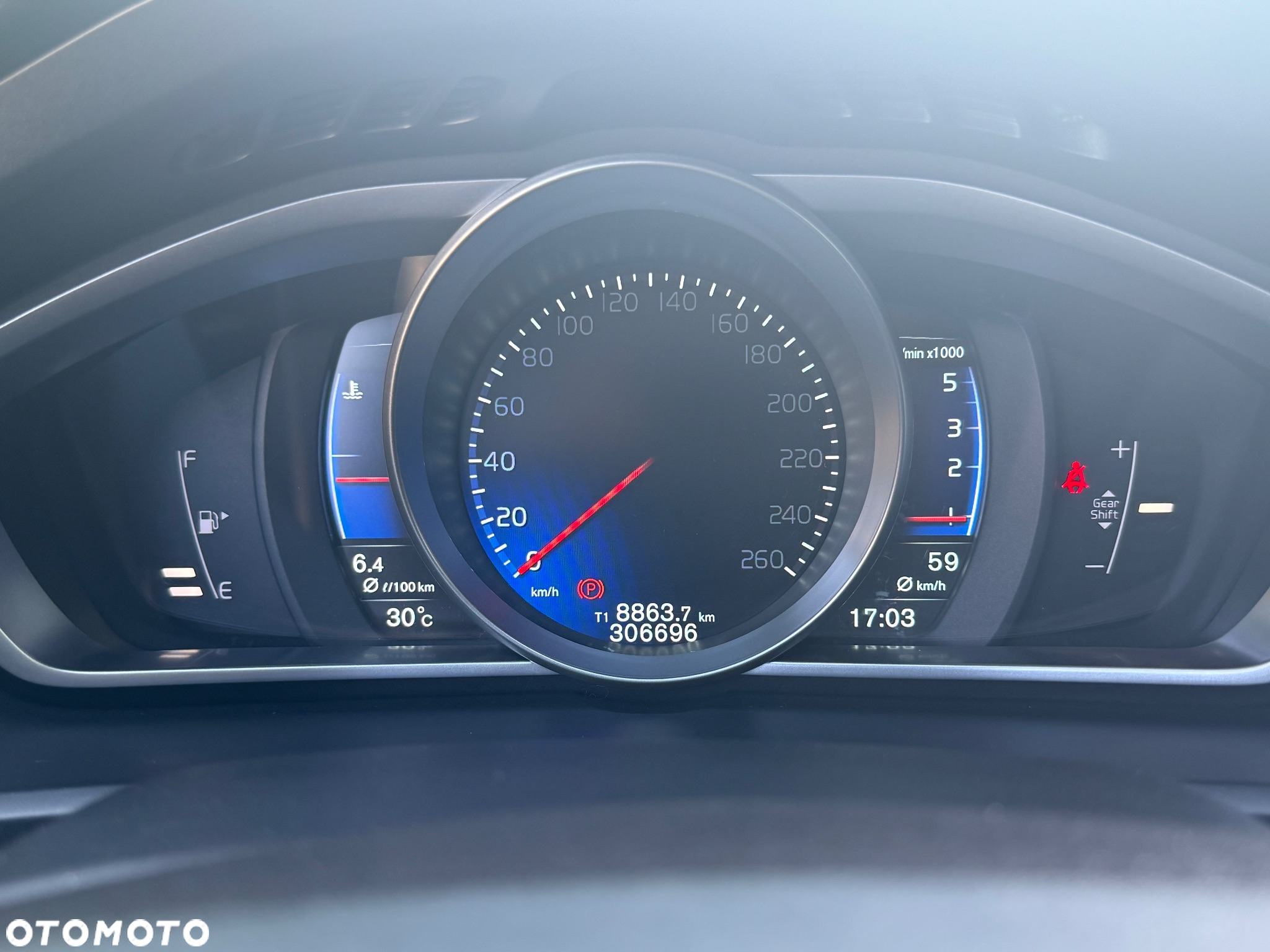 Volvo V40 - 21