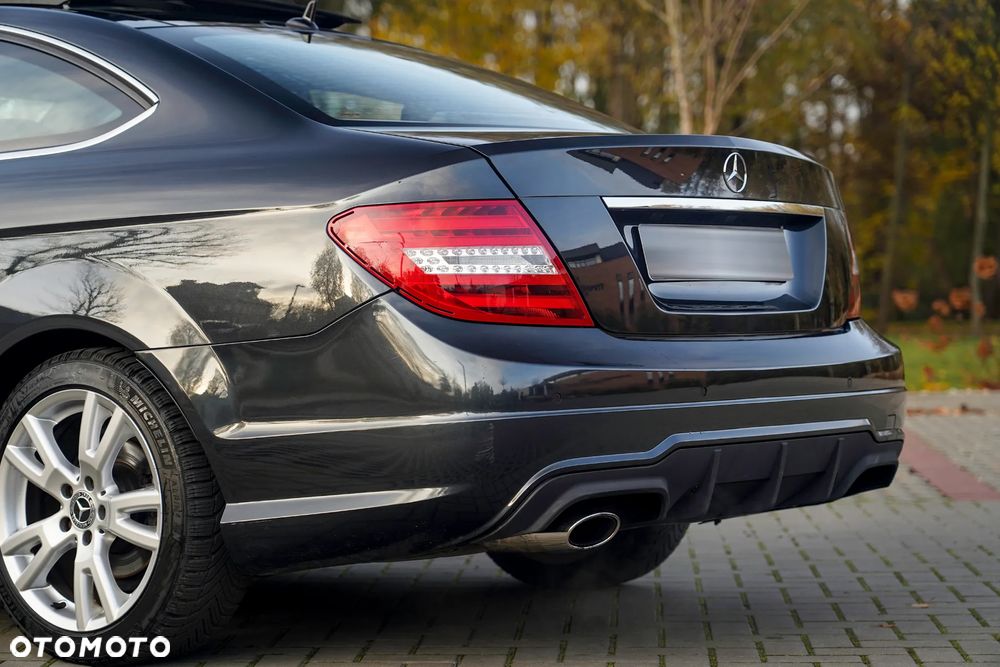 Mercedes-Benz Klasa C - 25