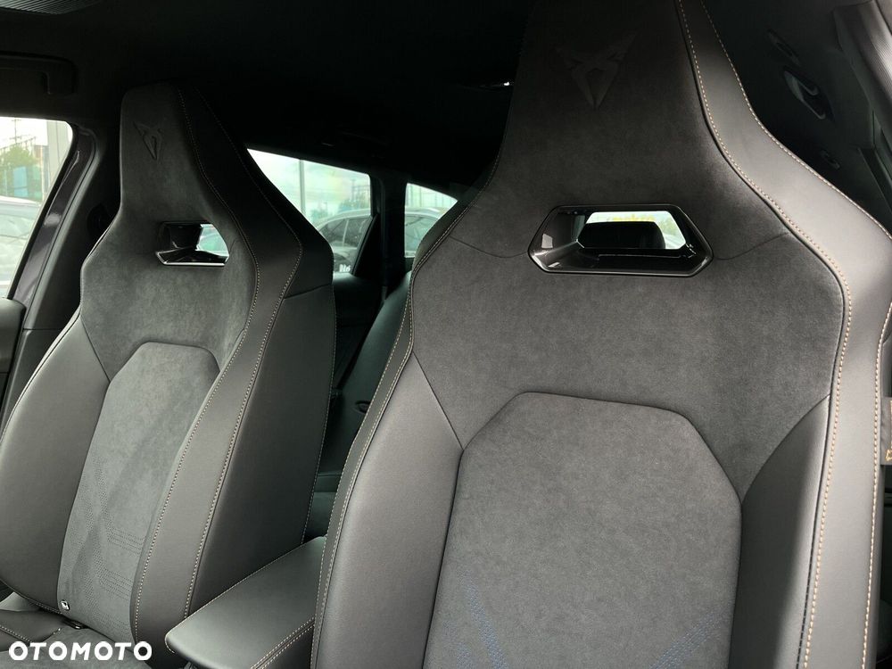 Cupra Leon 1.5 eTSI DSG - 24