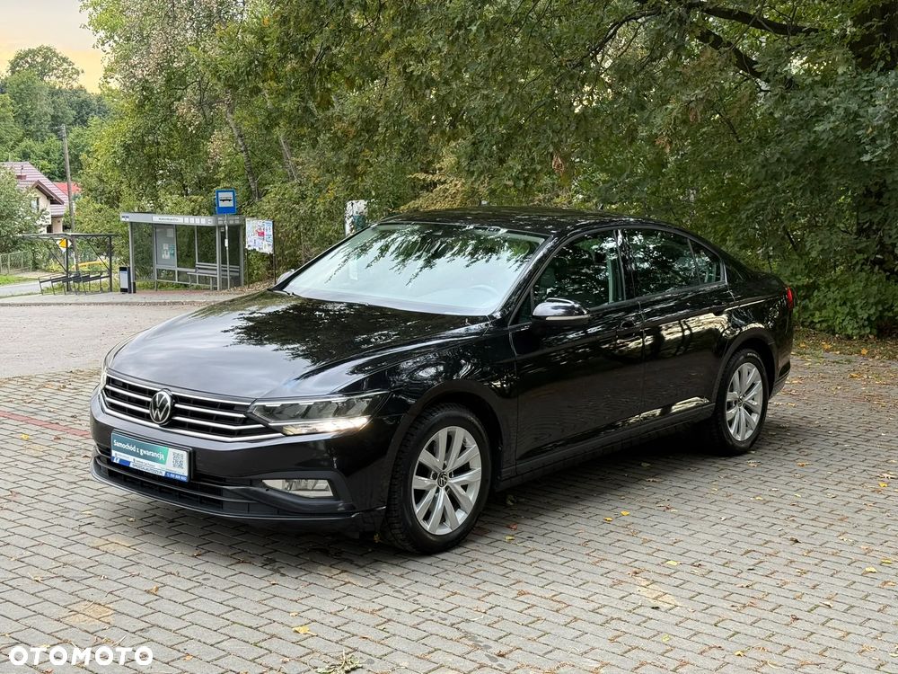 Volkswagen Passat - 31