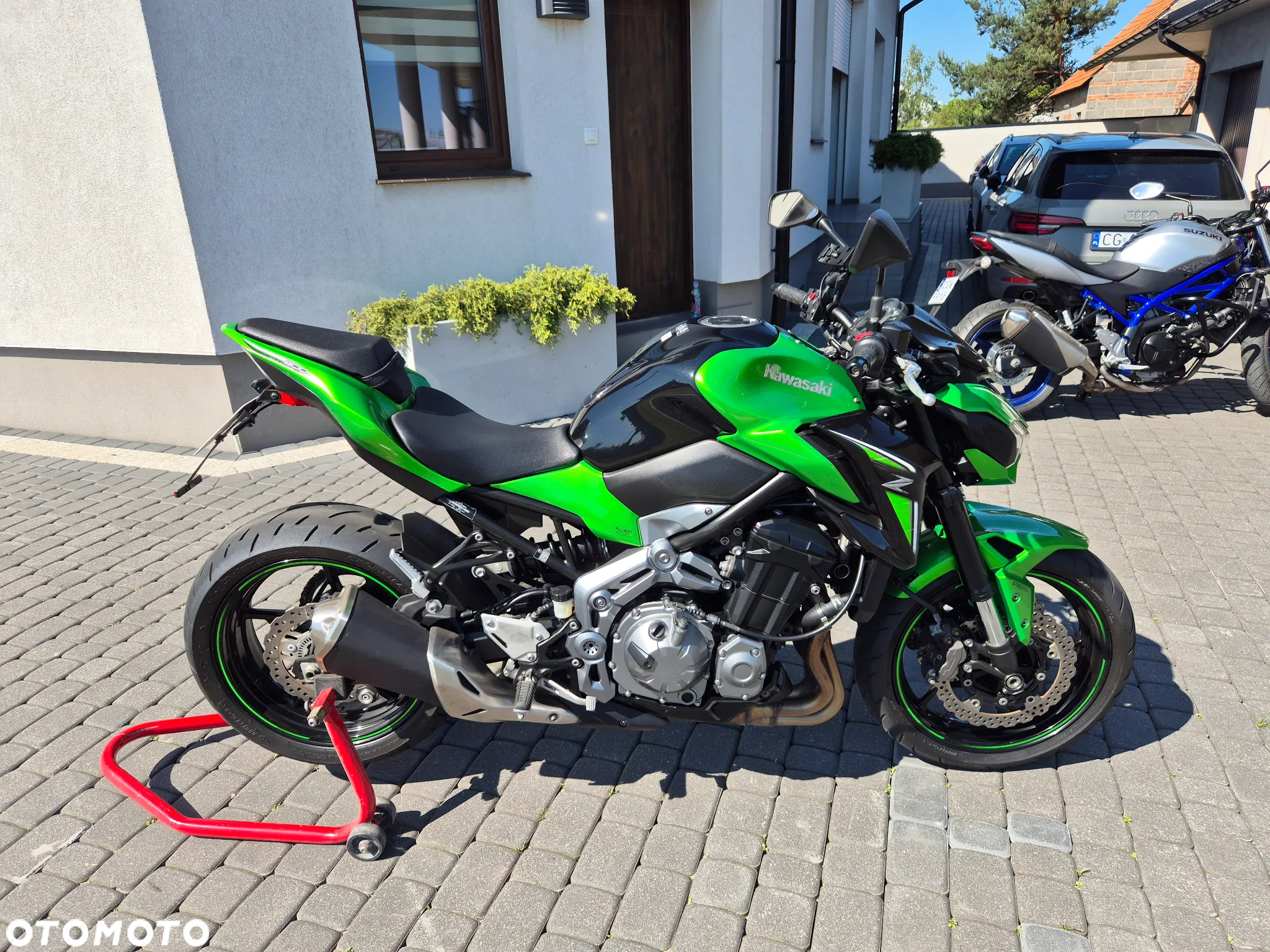 Kawasaki Z - 8