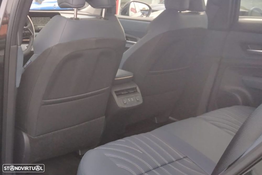 Nissan Ariya 87 kWh Evolve - 6