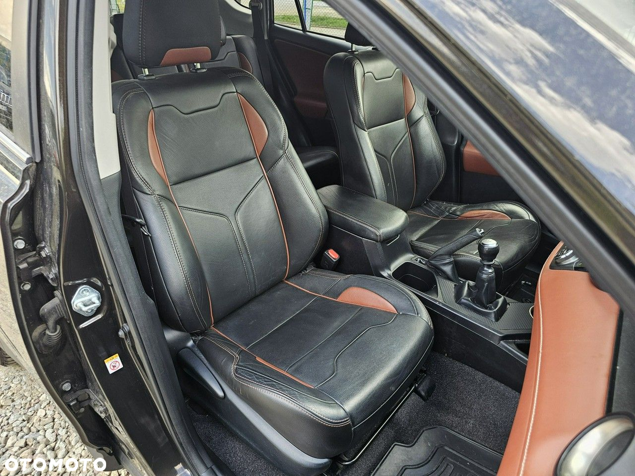 Toyota RAV4 2.0 D-4D Premium - 16