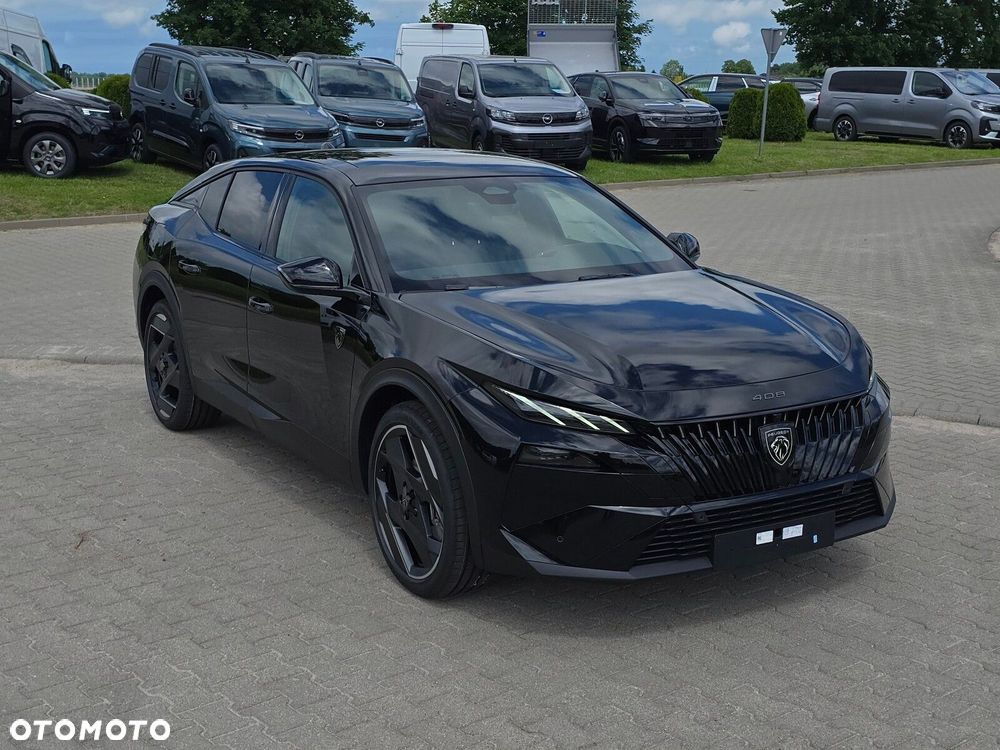 Peugeot 408 - 15