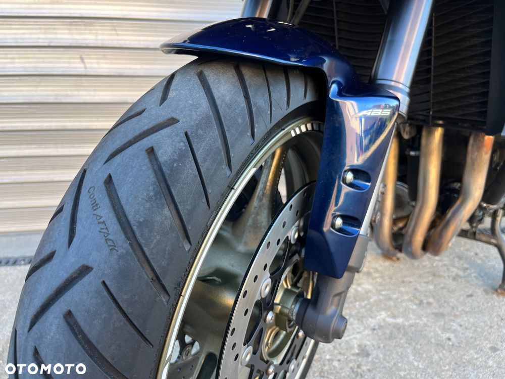 Yamaha FZ - 35