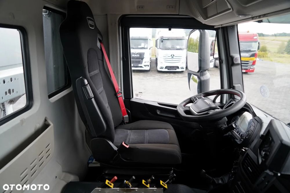 Iveco X-WAY 480 / 8X4 / WYWROTKA DWUSTRONNA / HYDROBURTA / HYDROKLAPA / AUTOMAT / SPROWADZONY - 30