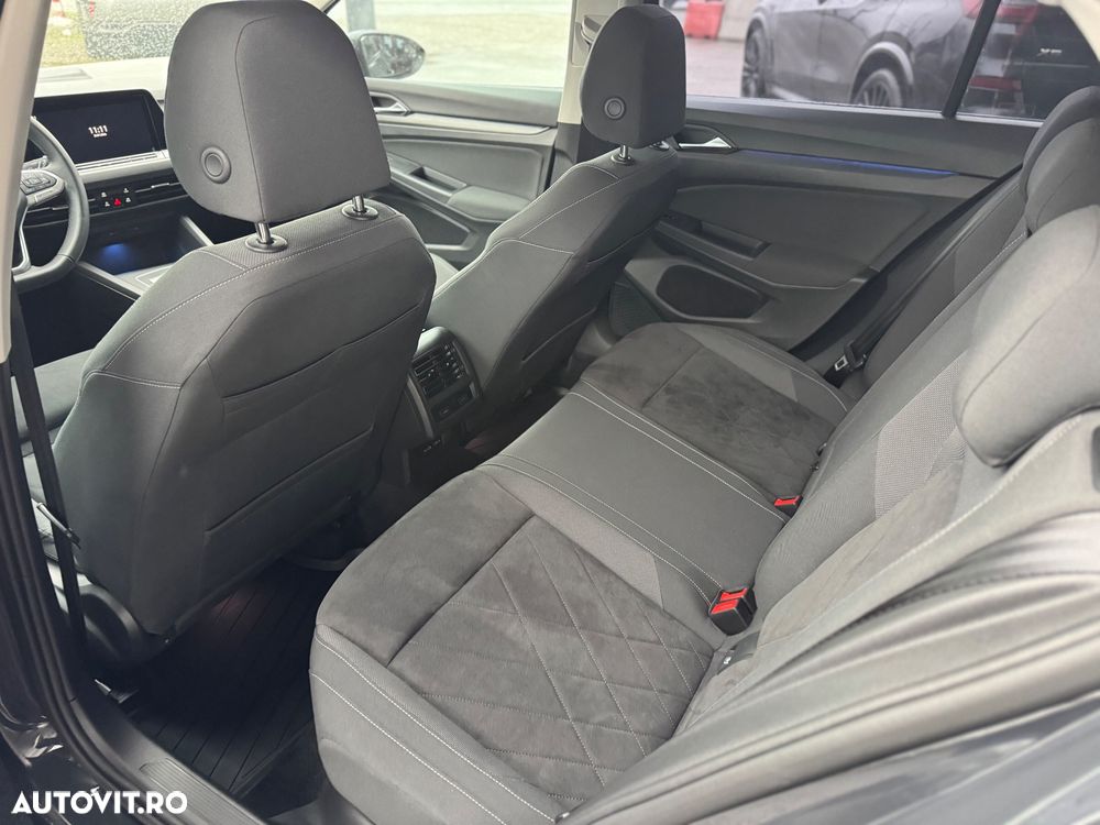 Volkswagen Golf 1.5 TSI eHybrid DSG PHEV Style - 10