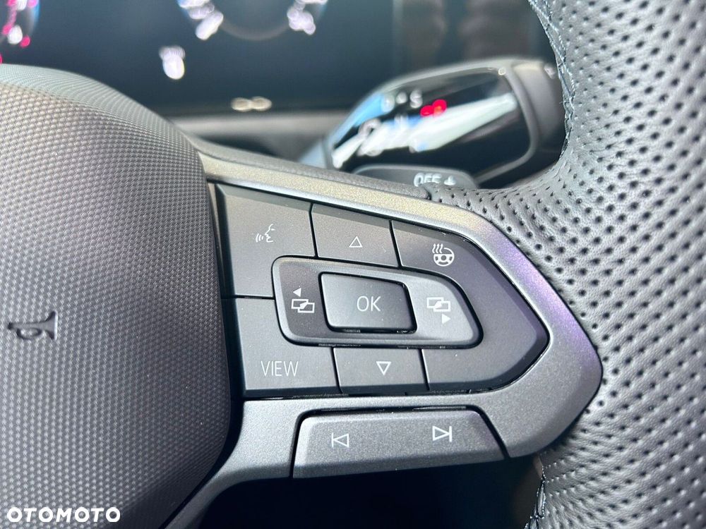 Volkswagen Tiguan - 23