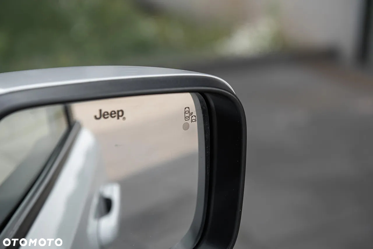 Jeep Renegade 2.0 MultiJet Limited 4WD S&S - 32