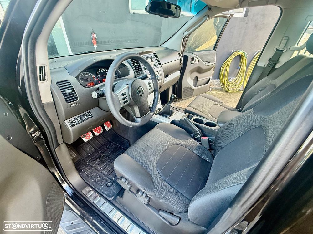 Nissan Navara 2.5 dCi CD XE Comfort +Convenience - 10