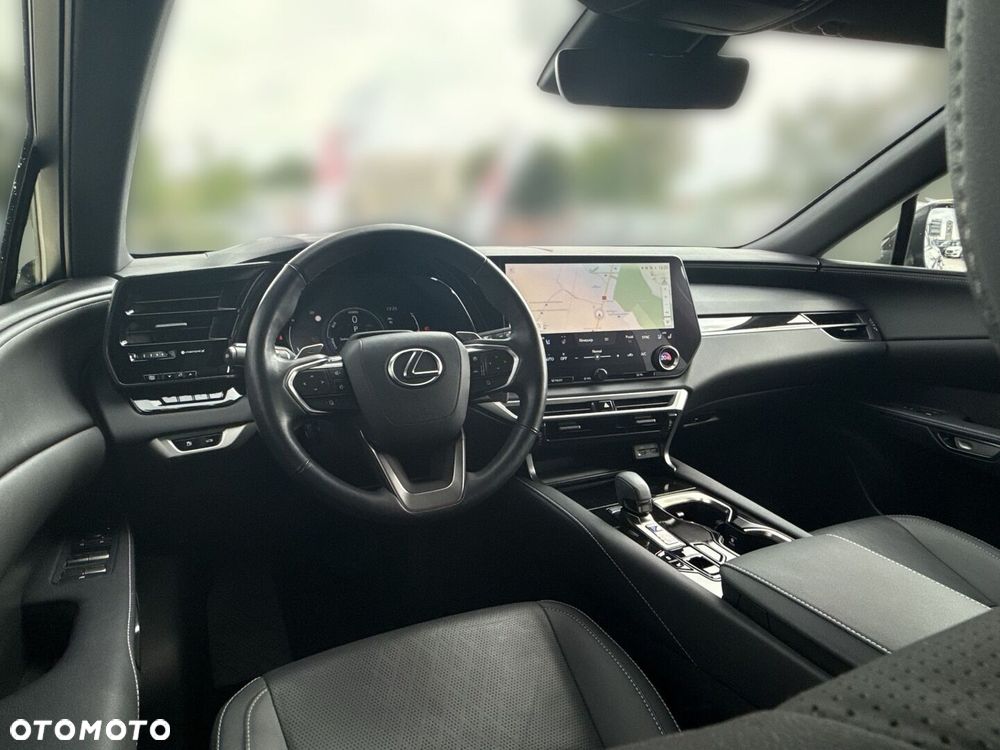 Lexus RX - 17