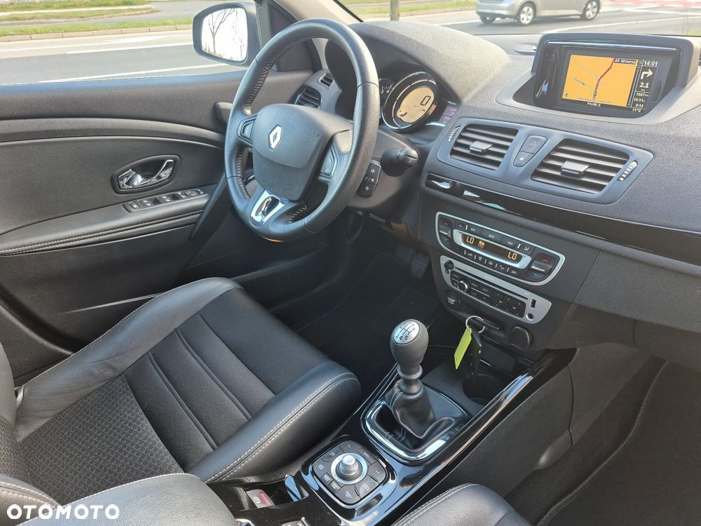 Renault Megane Grandtour ENERGY TCe 130 Start & Stop Bose Edition - 12