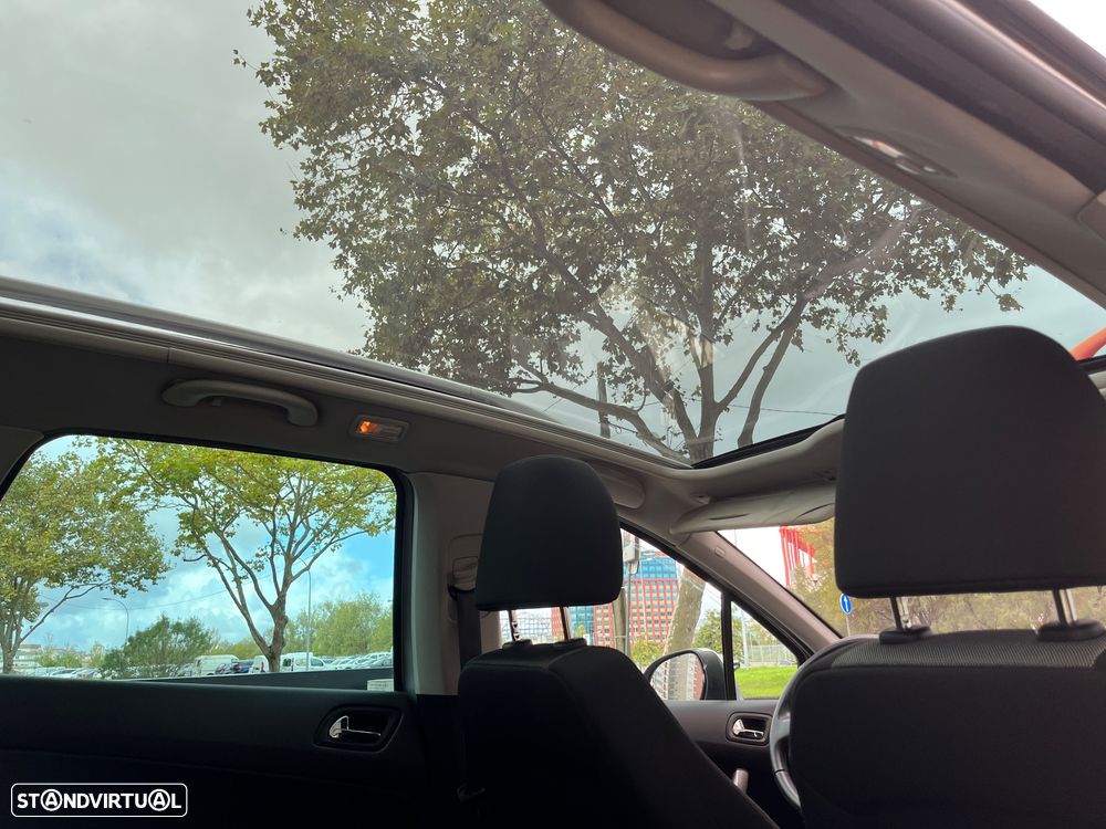 Peugeot 308 SW 1.6 HDi Active - 11