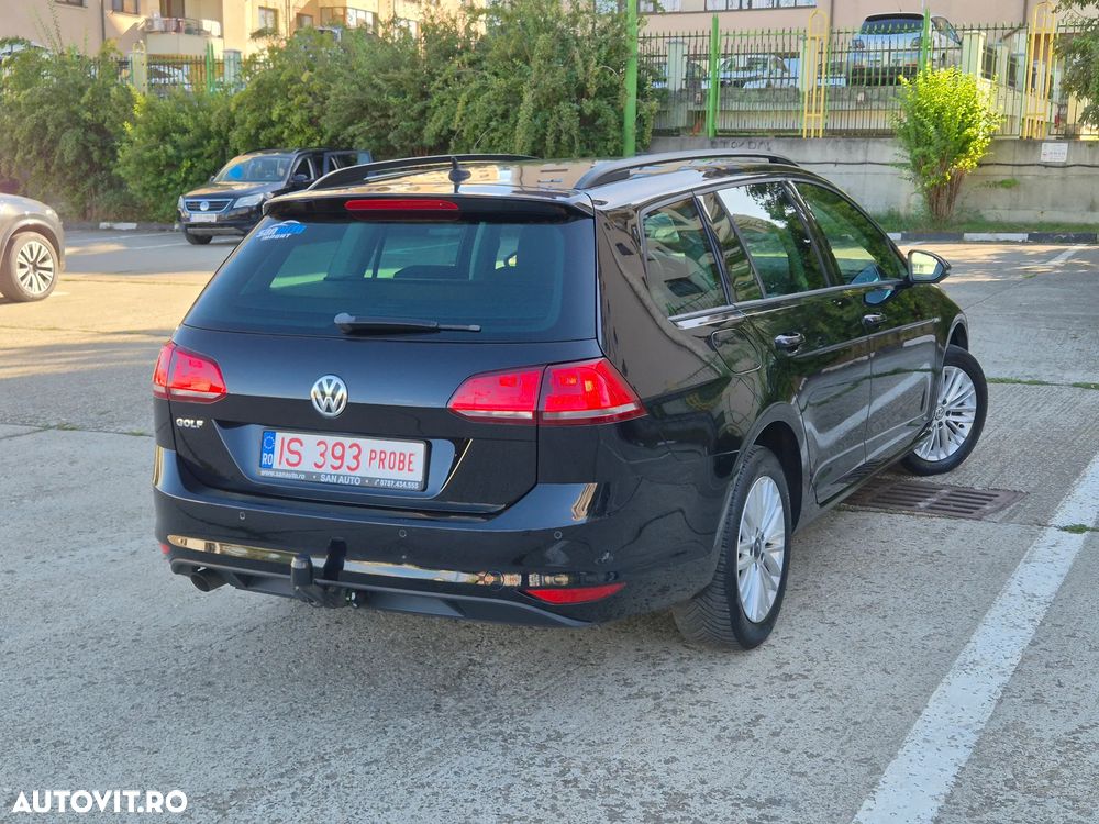 Volkswagen Golf 1.6 TDI BlueMotion Technology Cup - 4