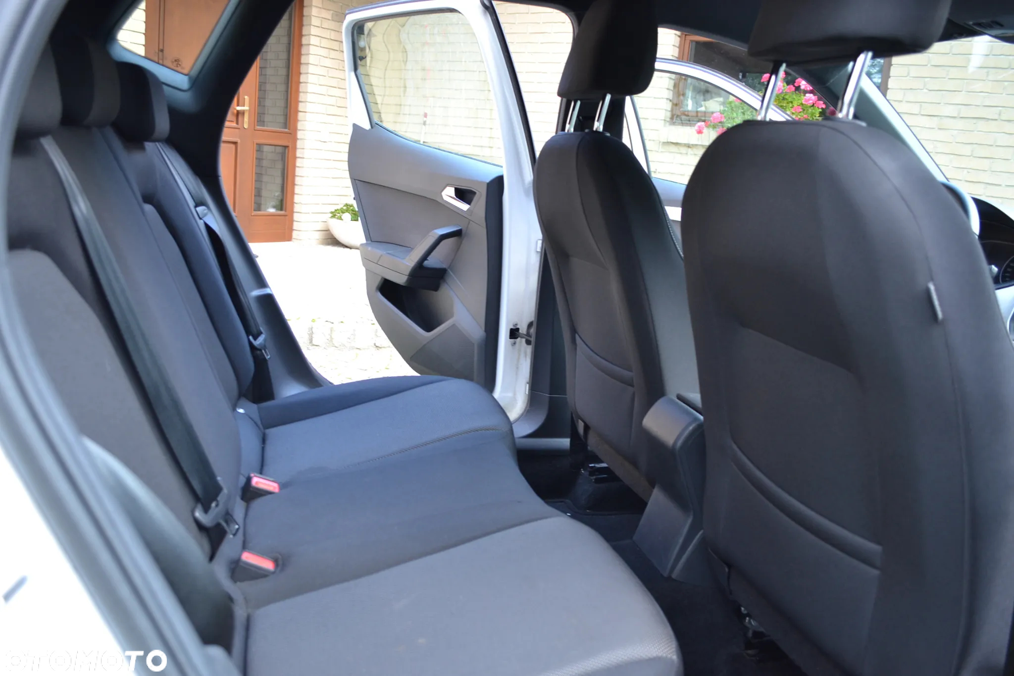 Seat Arona - 7