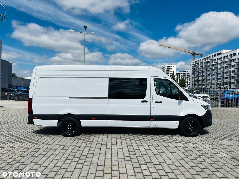 Mercedes-Benz 317 CDI Furgon długi PRO Brygadowy 7 osób - 12