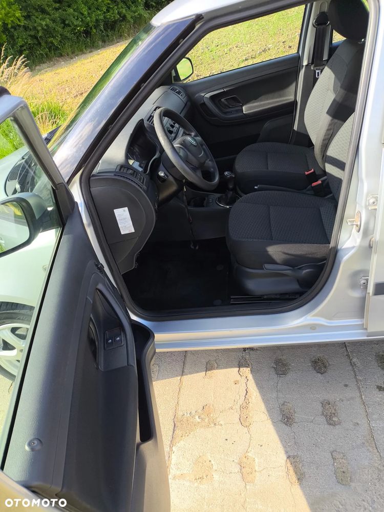 Skoda Fabia - 18