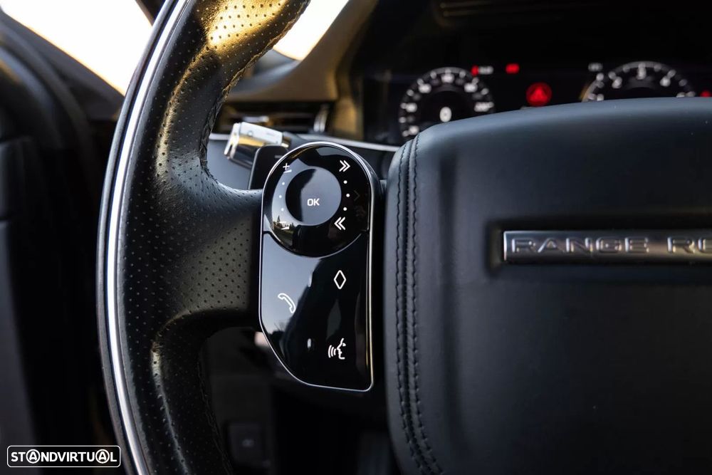 Land Rover Range Rover Evoque 1.5 P300e AWD R-Dynamic HSE Auto - 23