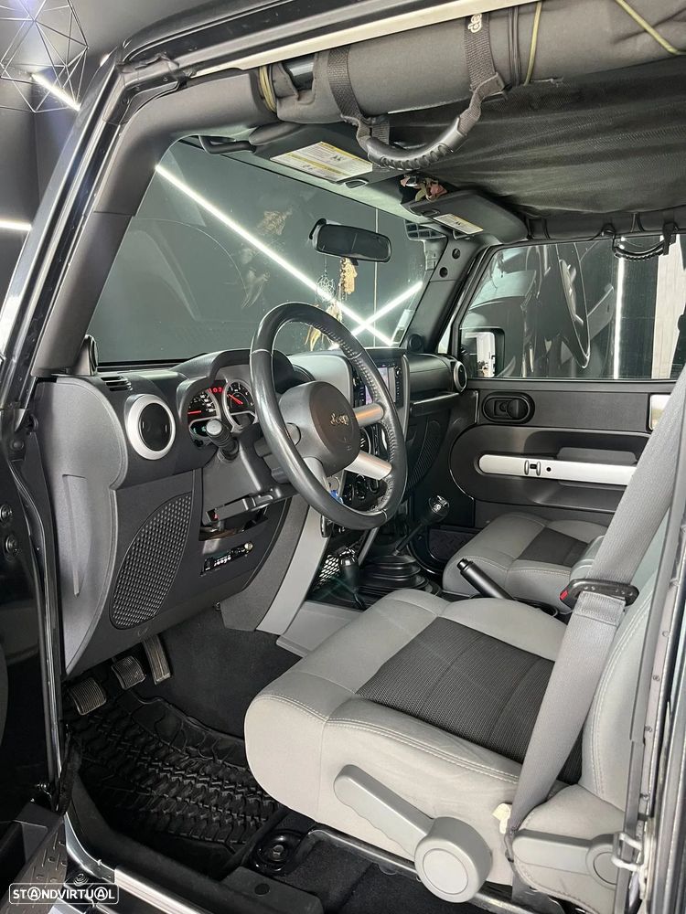 Jeep Wrangler Unlimited 2.8 CRD MTX Rubicon - 9