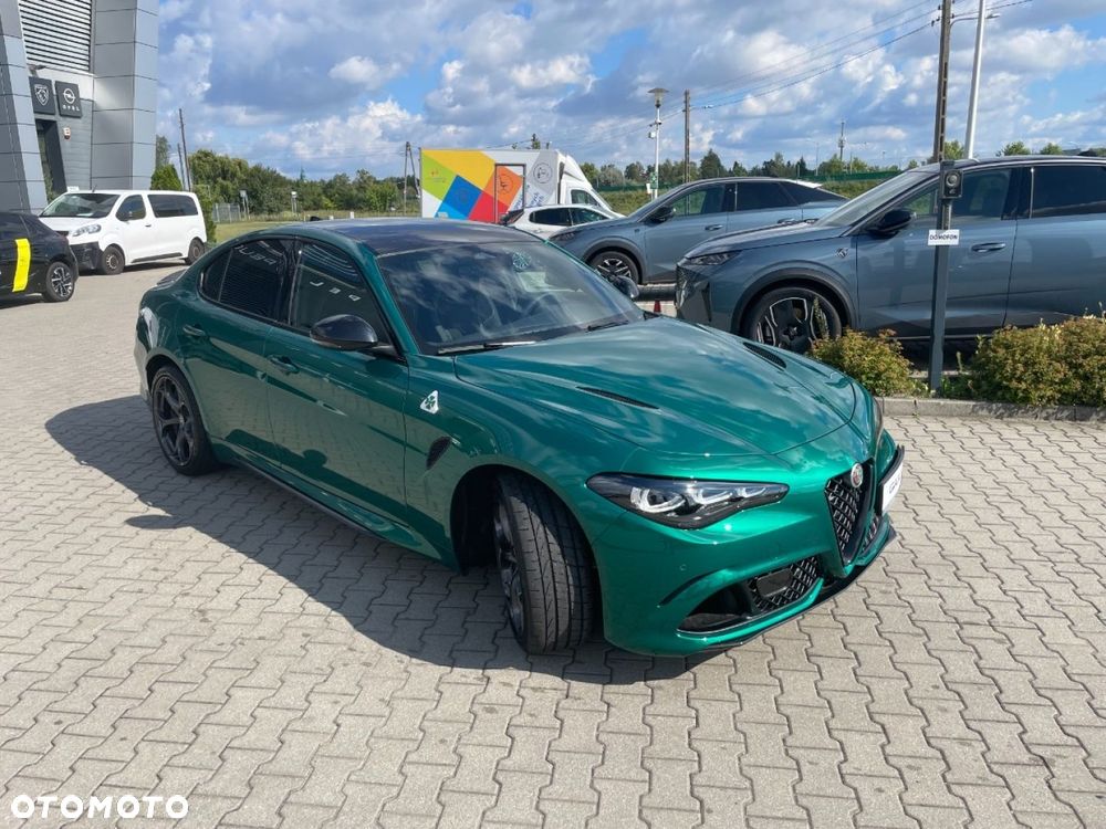 Alfa Romeo Giulia - 5