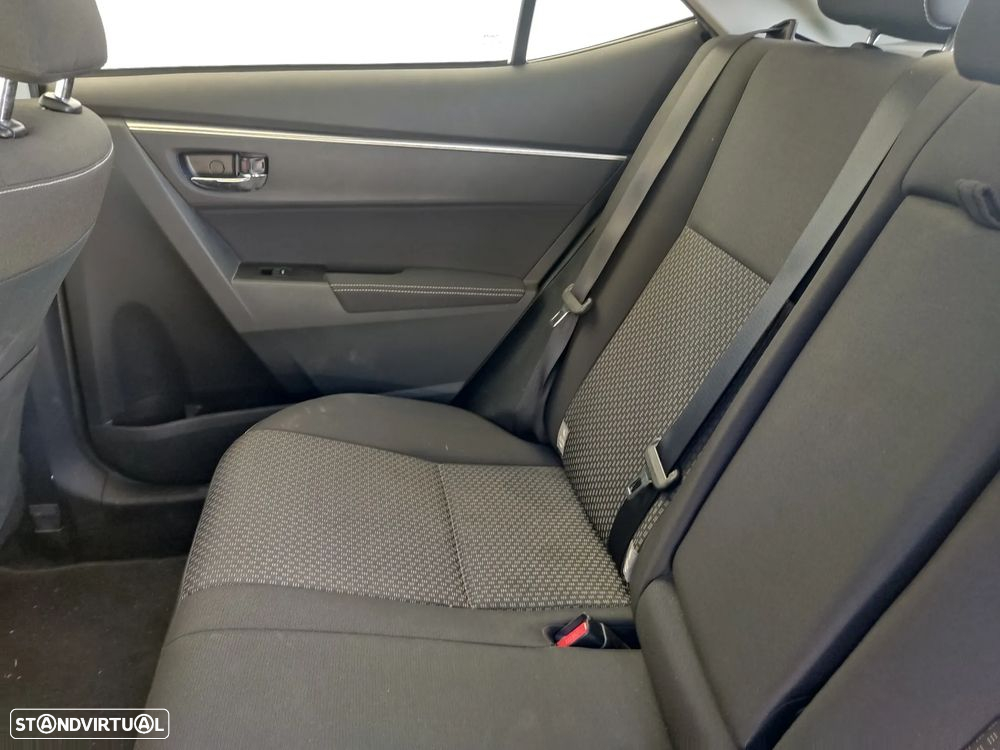 Toyota Corolla 1.4 D-4D Exclusive+Navi - 8