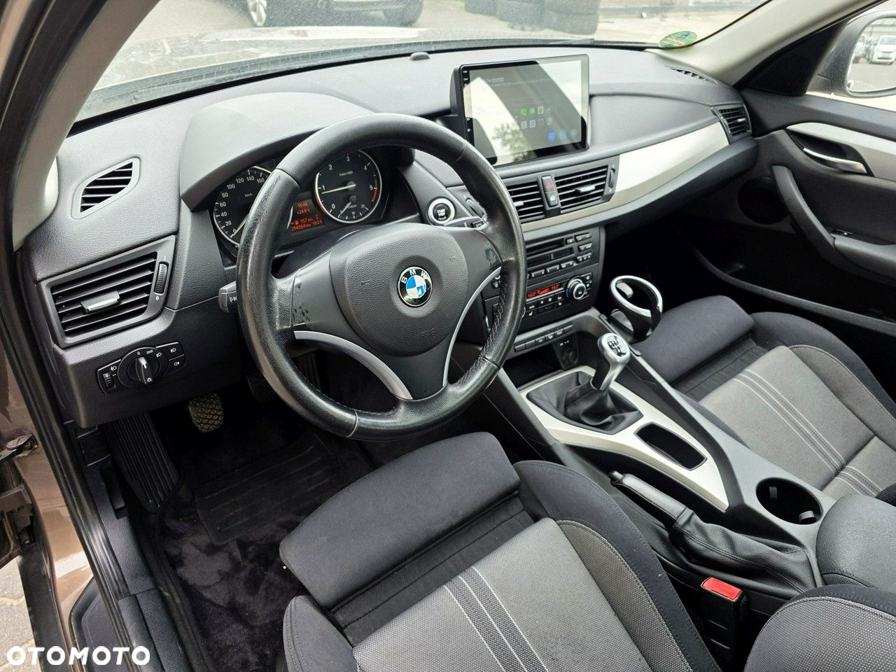 BMW X1 xDrive18d xLine - 10