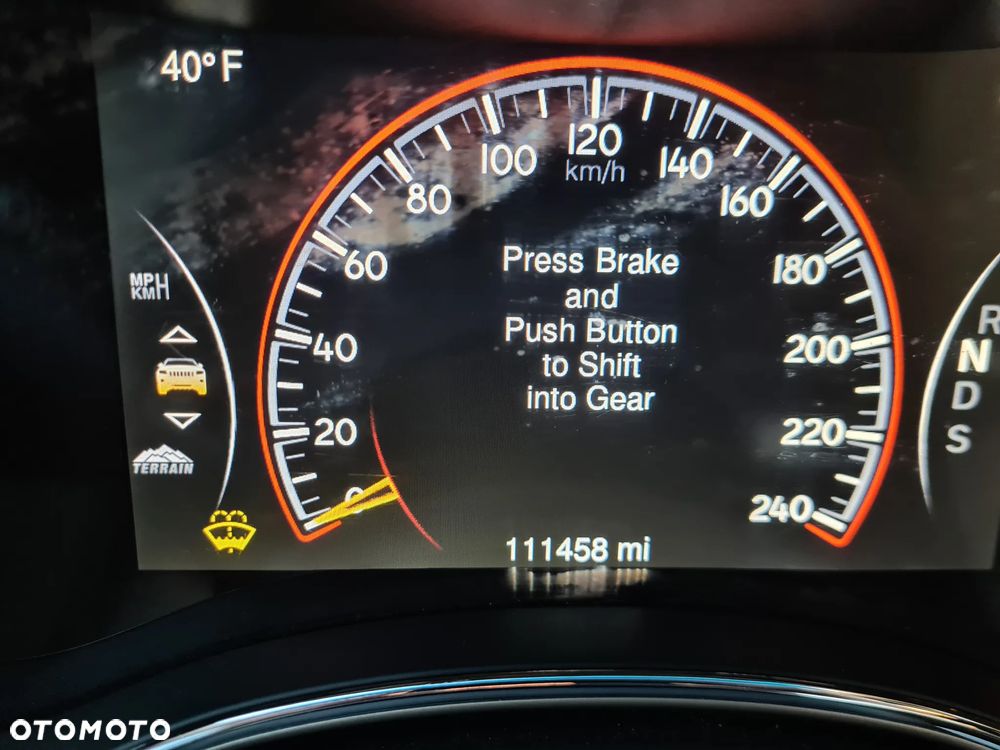 Jeep Grand Cherokee 5.7 V8 HEMI 4WD Automatik Summit - 29