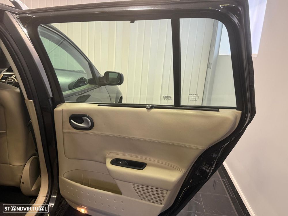 Renault Mégane Break 1.5 dCi Privilège Luxe - 19