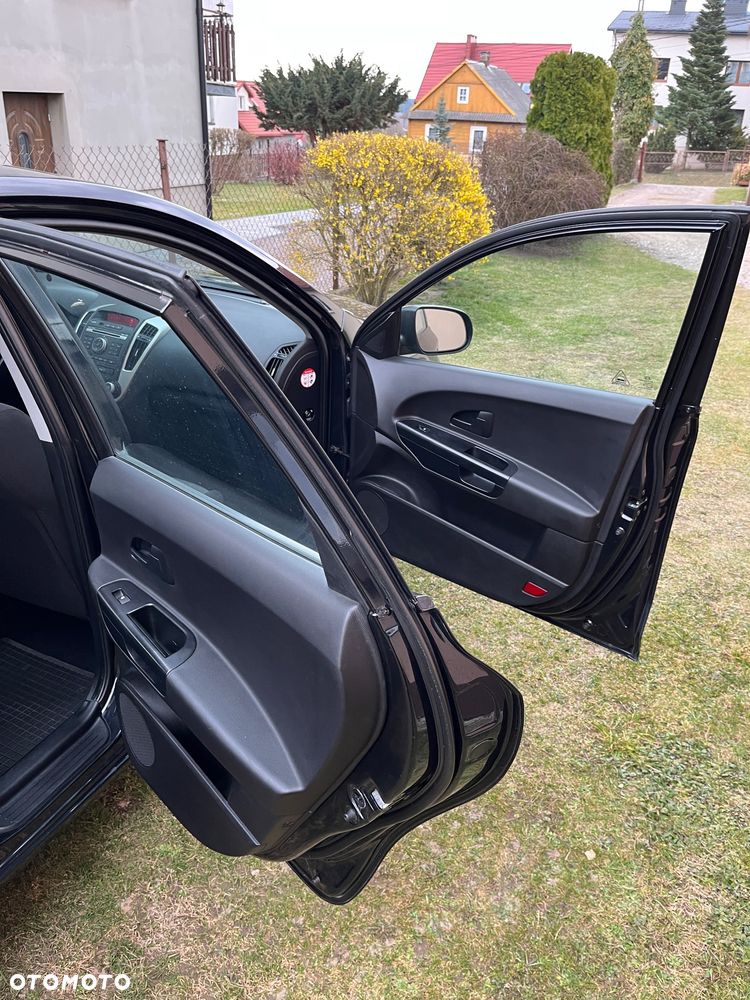 Kia Ceed 1.4 M - 6