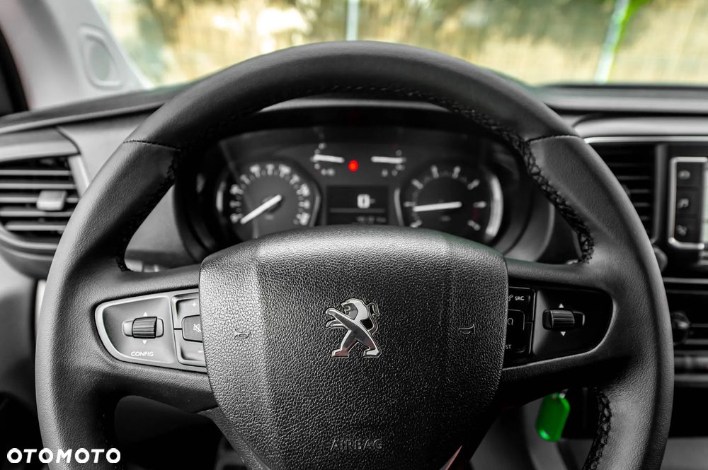 Peugeot Expert - 18