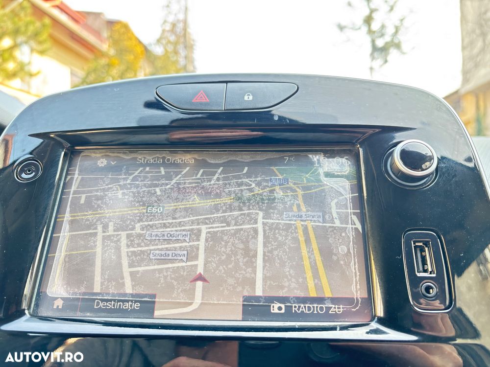 Renault Clio 1.5 dCi Authentique - 21