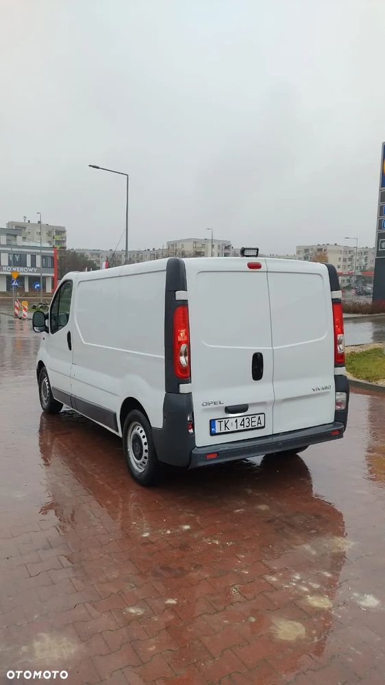 Opel Vivaro - 4