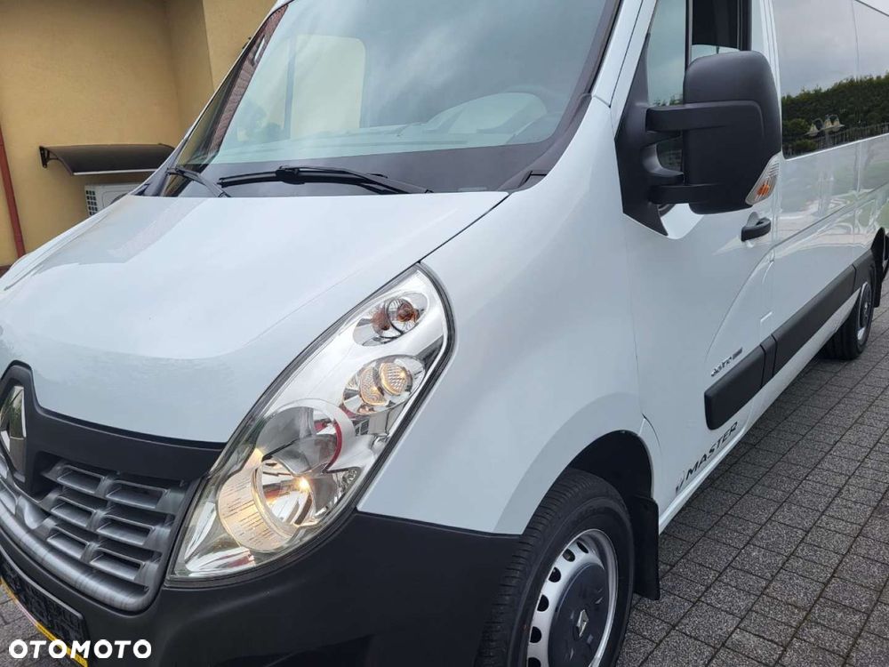 Renault Master 2.3 170ps. L2H2  8-osobowy - 4