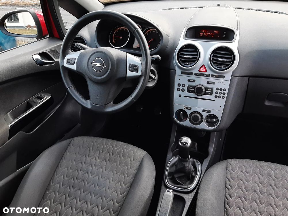 Opel Corsa 1.4 16V Active - 5
