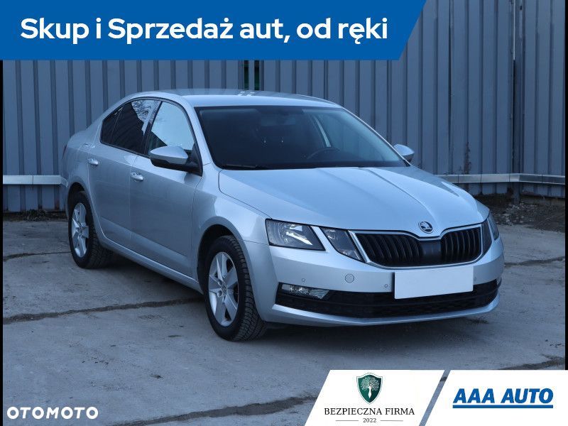 Skoda Octavia - 3