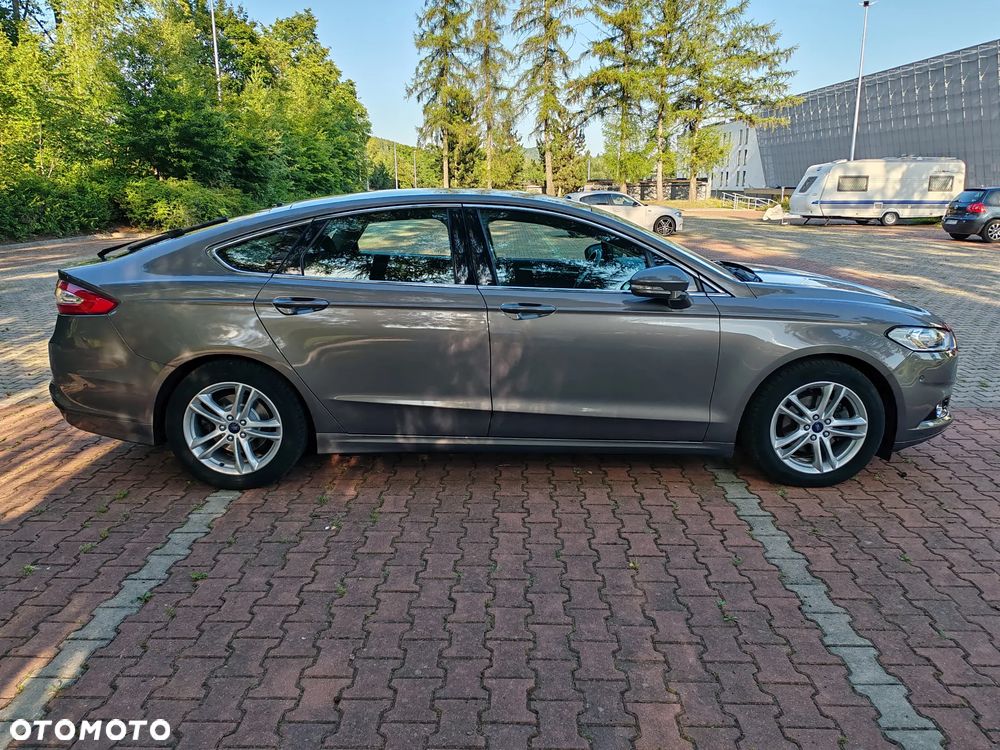 Ford Mondeo 1.5 EcoBoost Titanium - 9