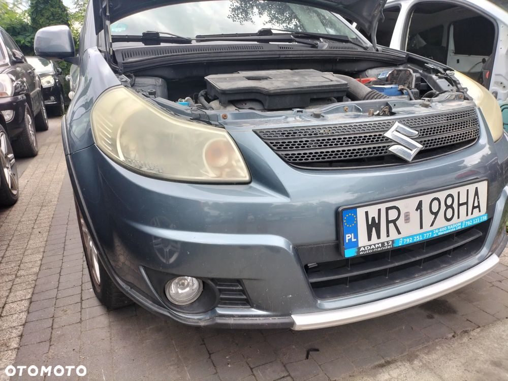 SUZUKI SX4 1.6 VVT 107KM ZY4 ZDERZAK PRZÓD KOMPLETNY KLAPA DRZWI PRAWY LEWE TYŁ PRZÓD MASKA BŁOTNIK LAMPA PAS PRZEDNI SZYBA LUSTERKO SILNIK SKRZYNIA CAŁY NA CZĘŚCI - 2