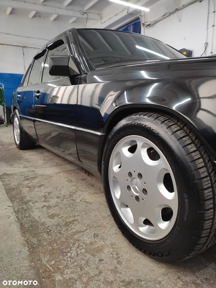 Mercedes-Benz Klasa E 420 - 5