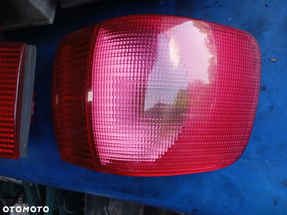 Lampa lewa tył audi 80 b4 sedan Hella karoseryjna klapy lewy tył lewa tylna - 3