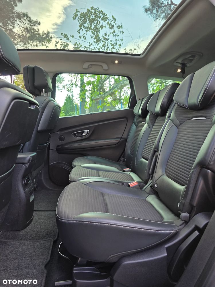 Renault Grand Scenic ENERGY TCe 130 BOSE EDITION - 30