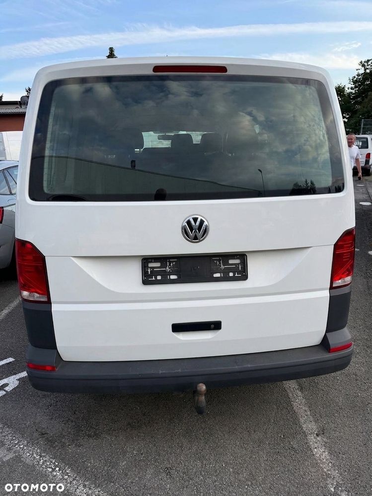 Volkswagen Transporter - 4