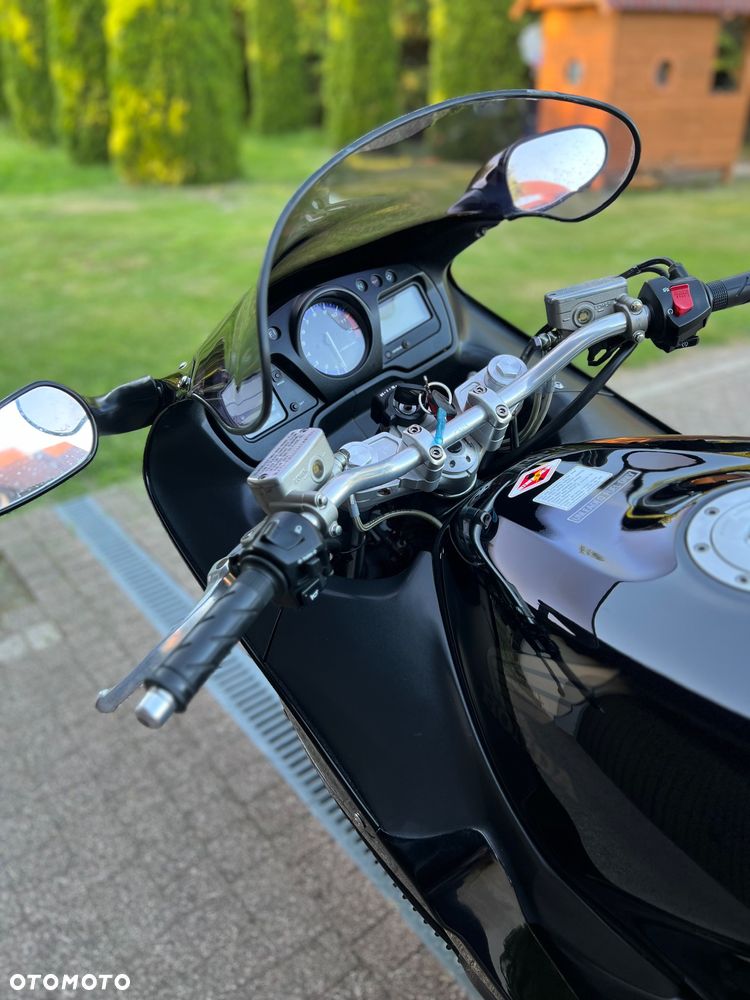 Honda CBR - 18
