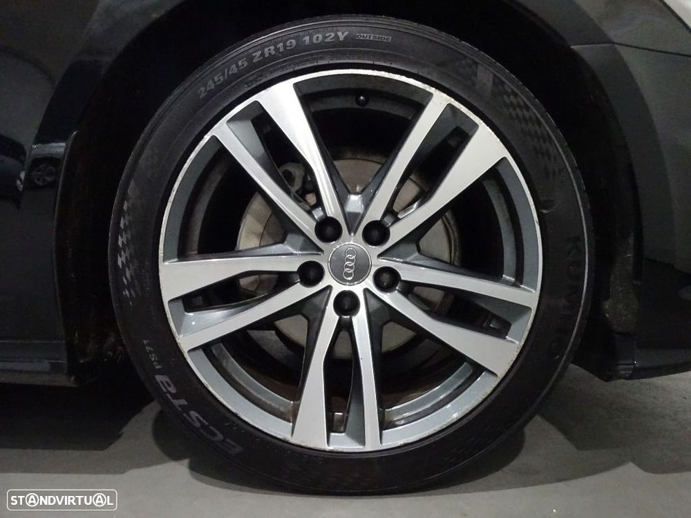 Audi A6 Avant 40 TDI Sport S tronic - 37