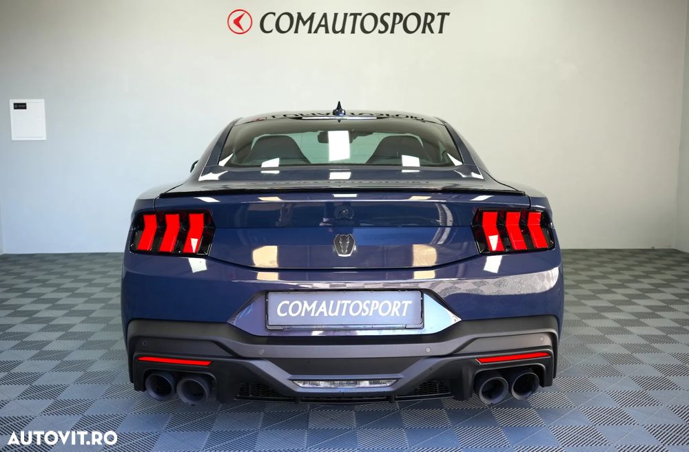 Ford Mustang 5.0 V8 Aut. Dark Horse - 5
